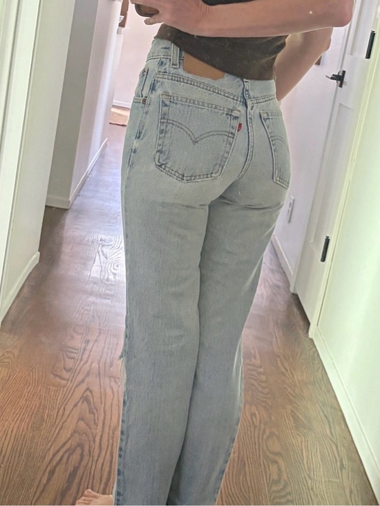 Levi's Denim - 1990’s 512 Levi's Red Tab Light Blue Straight Leg High-Rise Jeans - zip fly